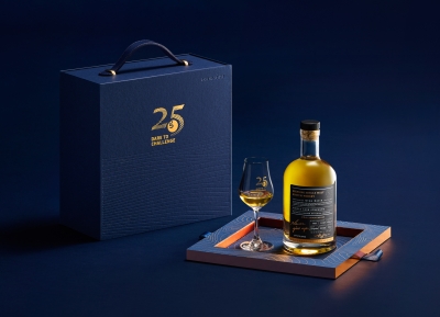 台湾橘子集团25周年威士忌礼盒包装设计