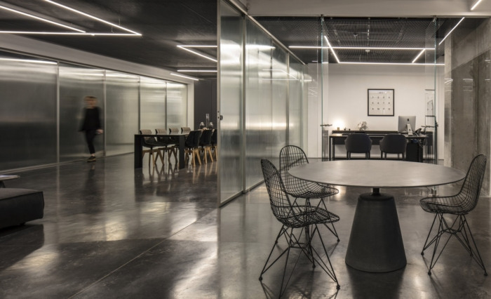 灵活组合人性化的办公室设计 以色列BASIX总部设计