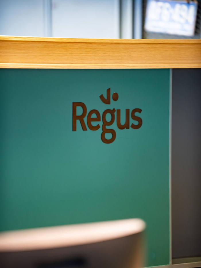 香港Regus包豪斯风格联合办公空间设计