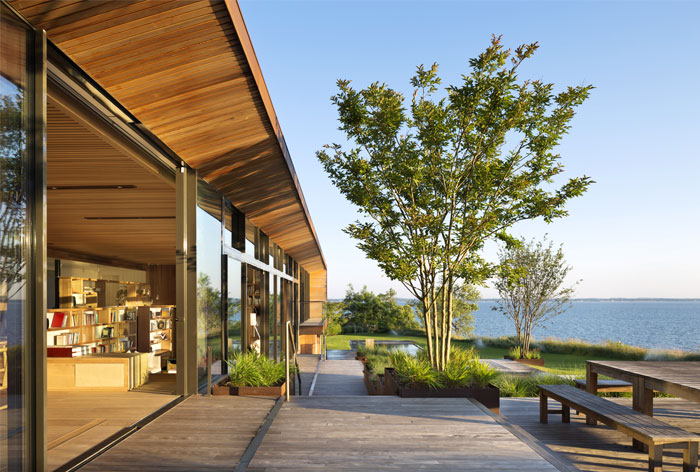 绿色植被覆盖屋顶的Hampton海湾豪宅设计