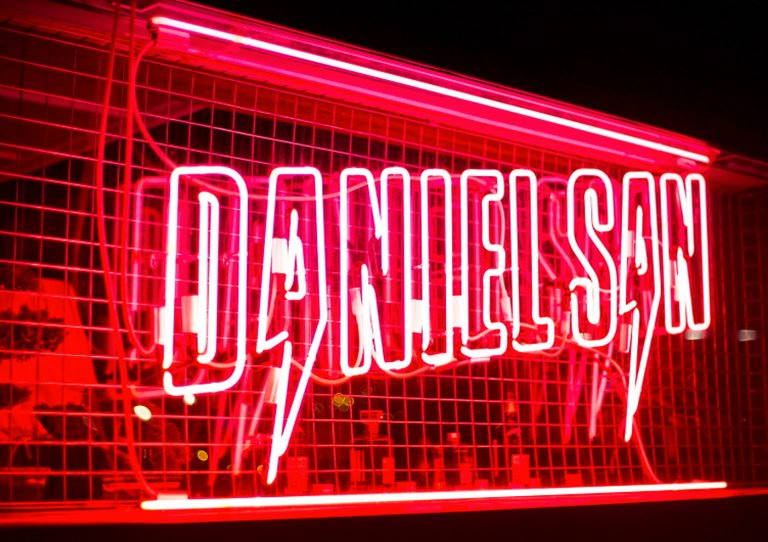 Daniel San酒吧餐厅品牌视觉设计