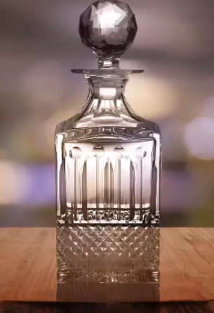 PS抠取透明香水玻璃瓶