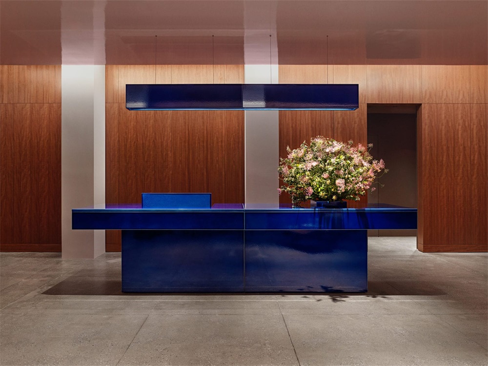 高雅蓝色调！纽约现代风格办公室设计