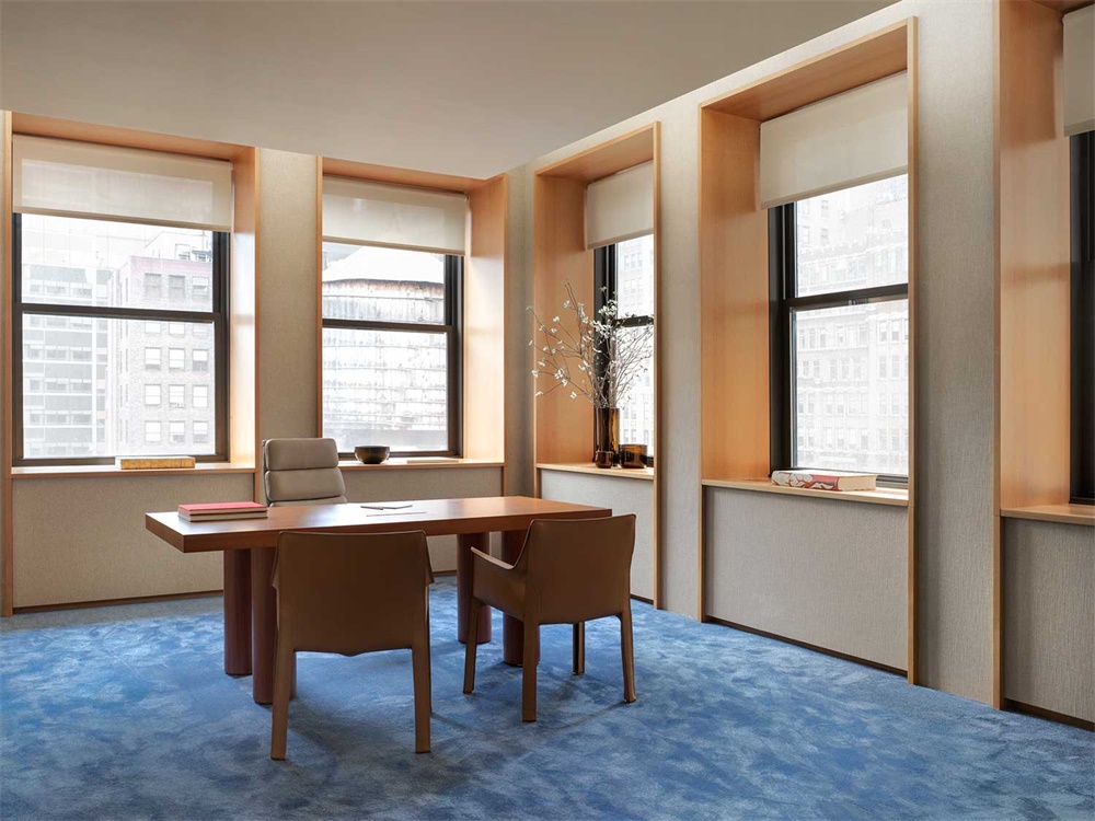 高雅蓝色调！纽约现代风格办公室设计