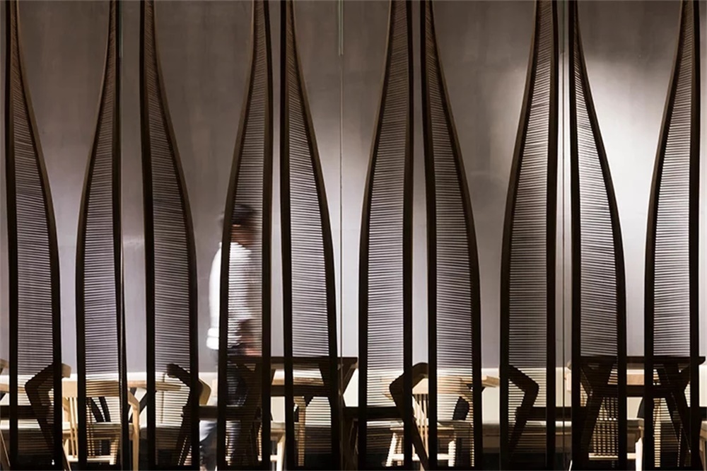 越南Ippudo日本拉面餐厅空间设计