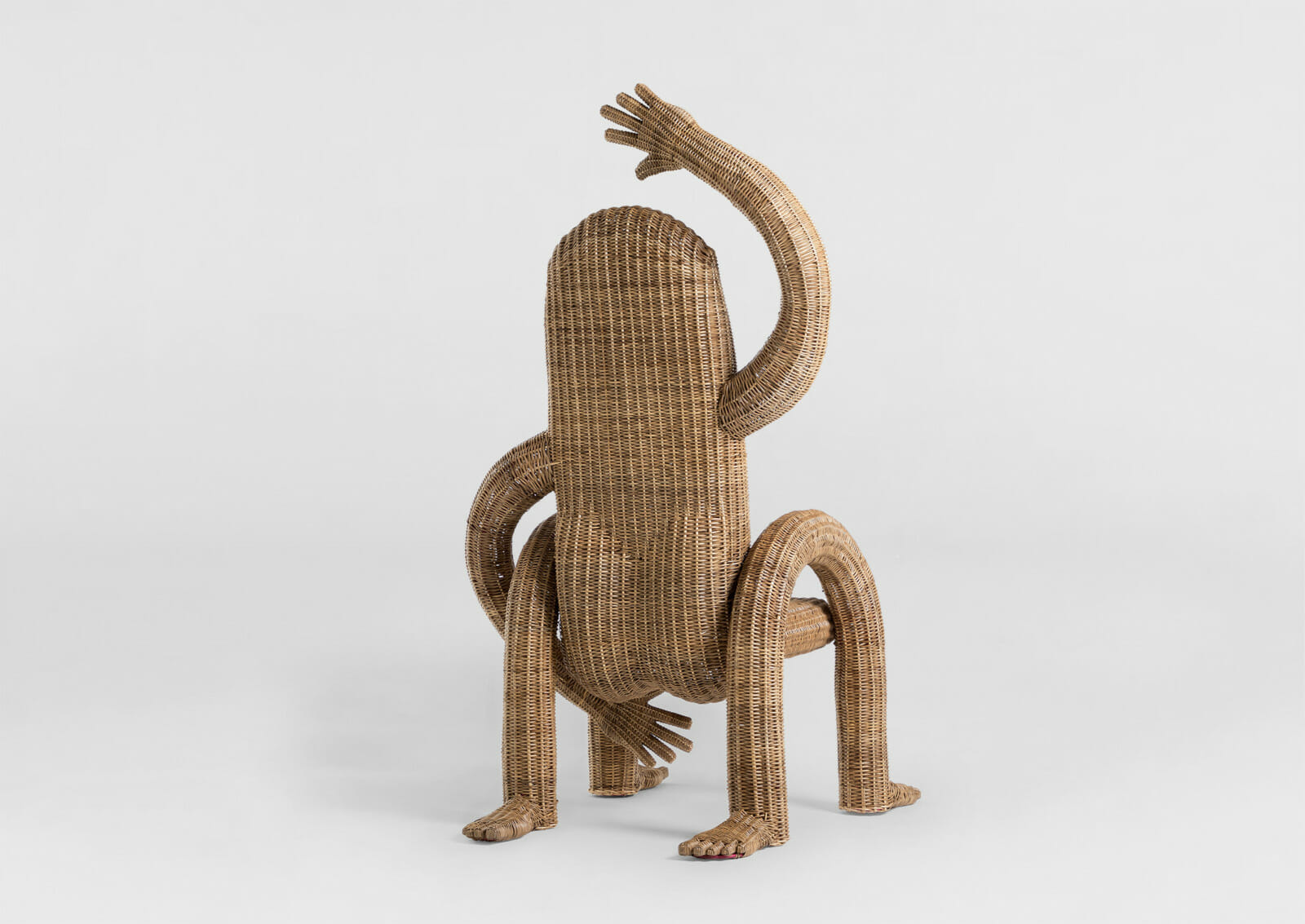Chris Wolston设计的Nalgona俏皮椅子