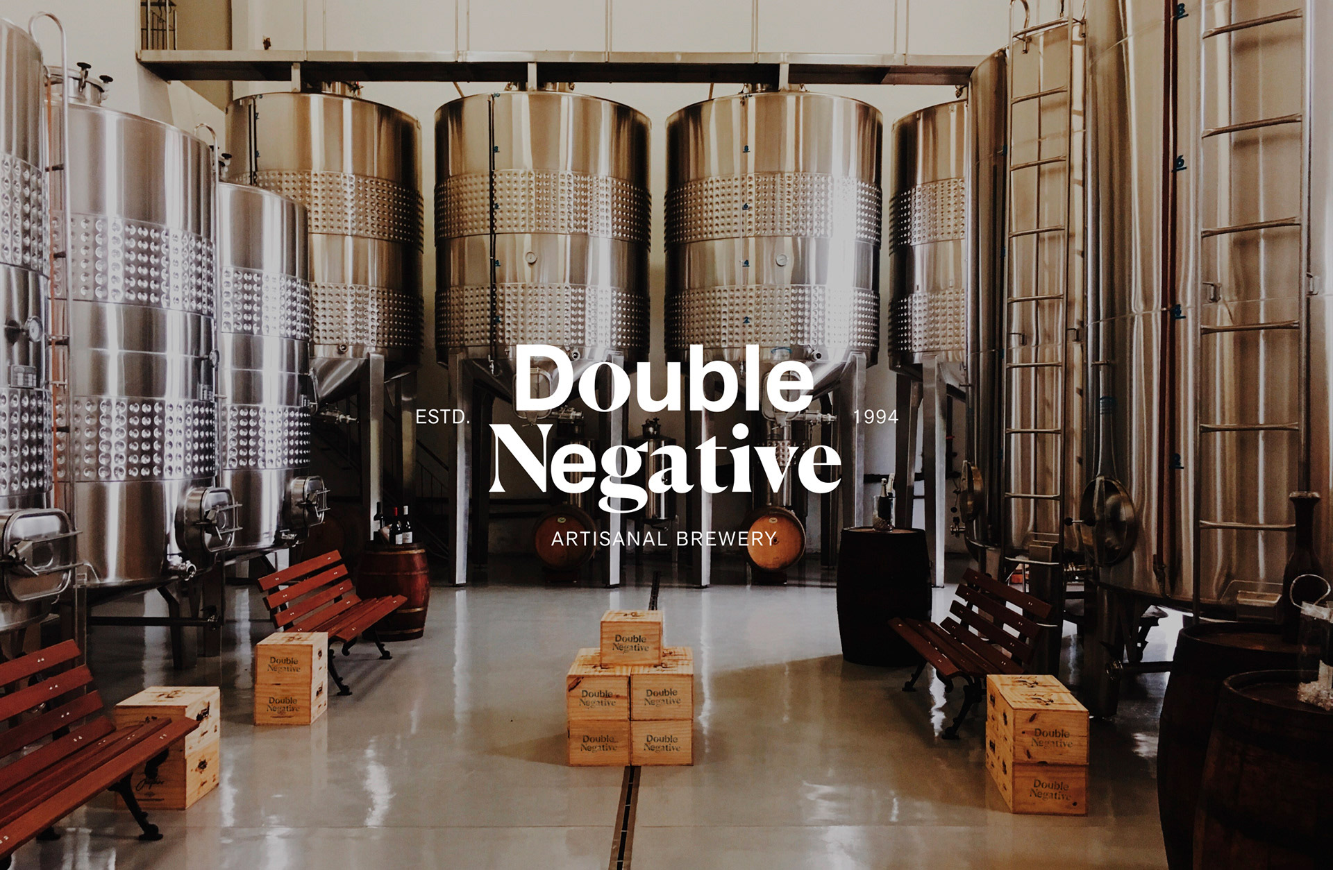 与众不同！Double Negative啤酒品牌视觉设计