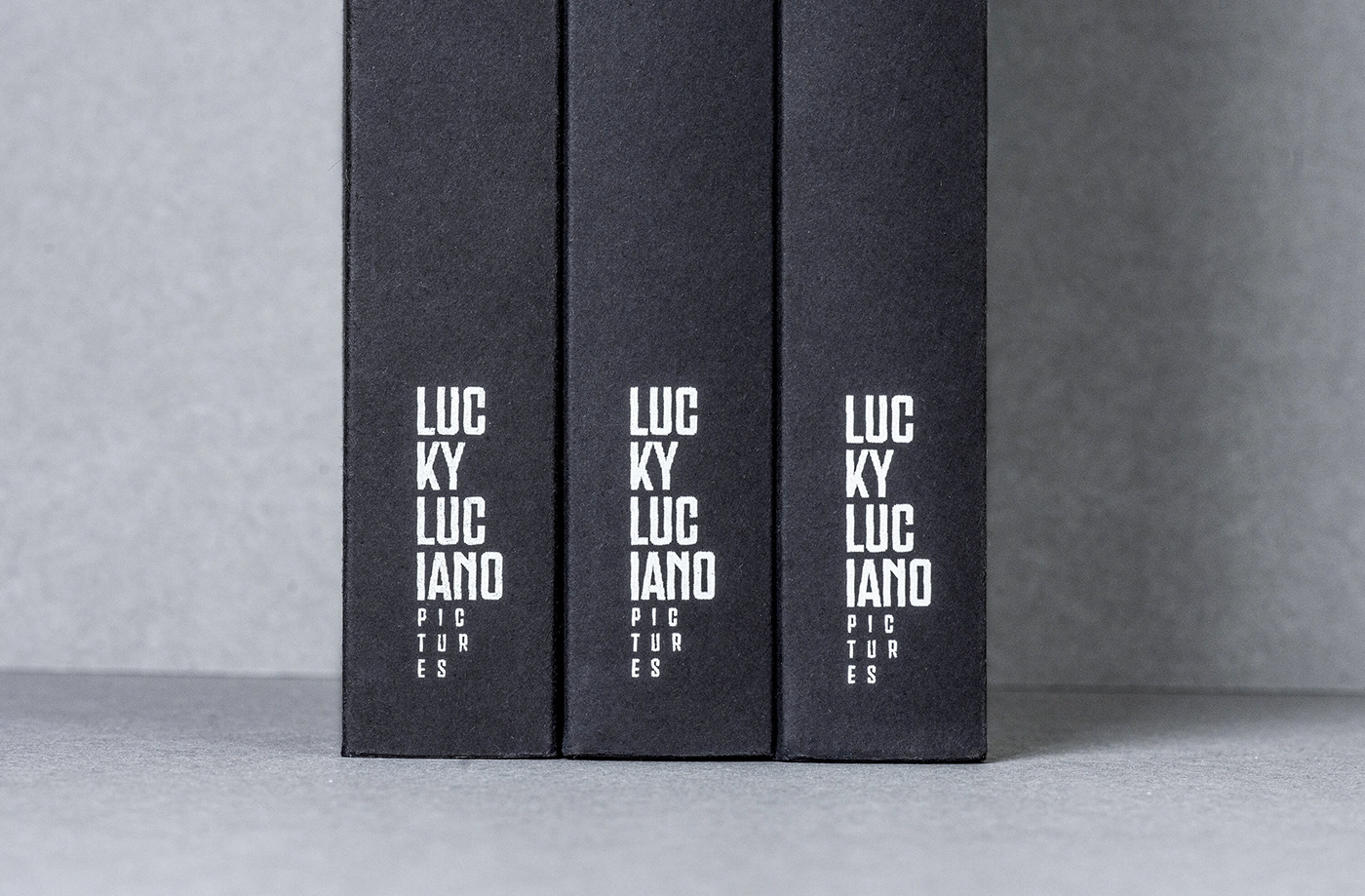 影视制作公司Lucky Luciano生产服务指南图书设计