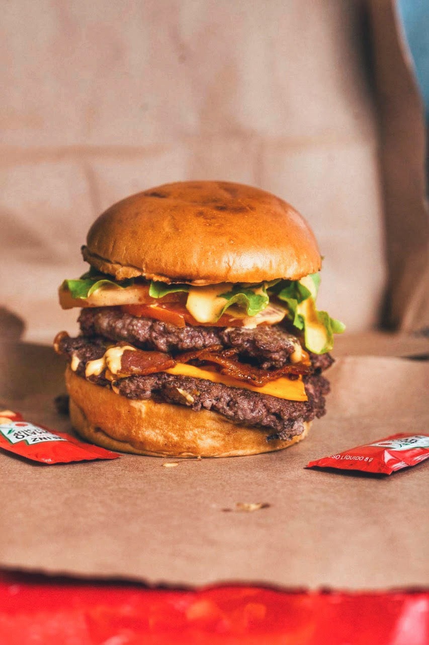 Tio Burgers'n Fritas汉堡店品牌设计