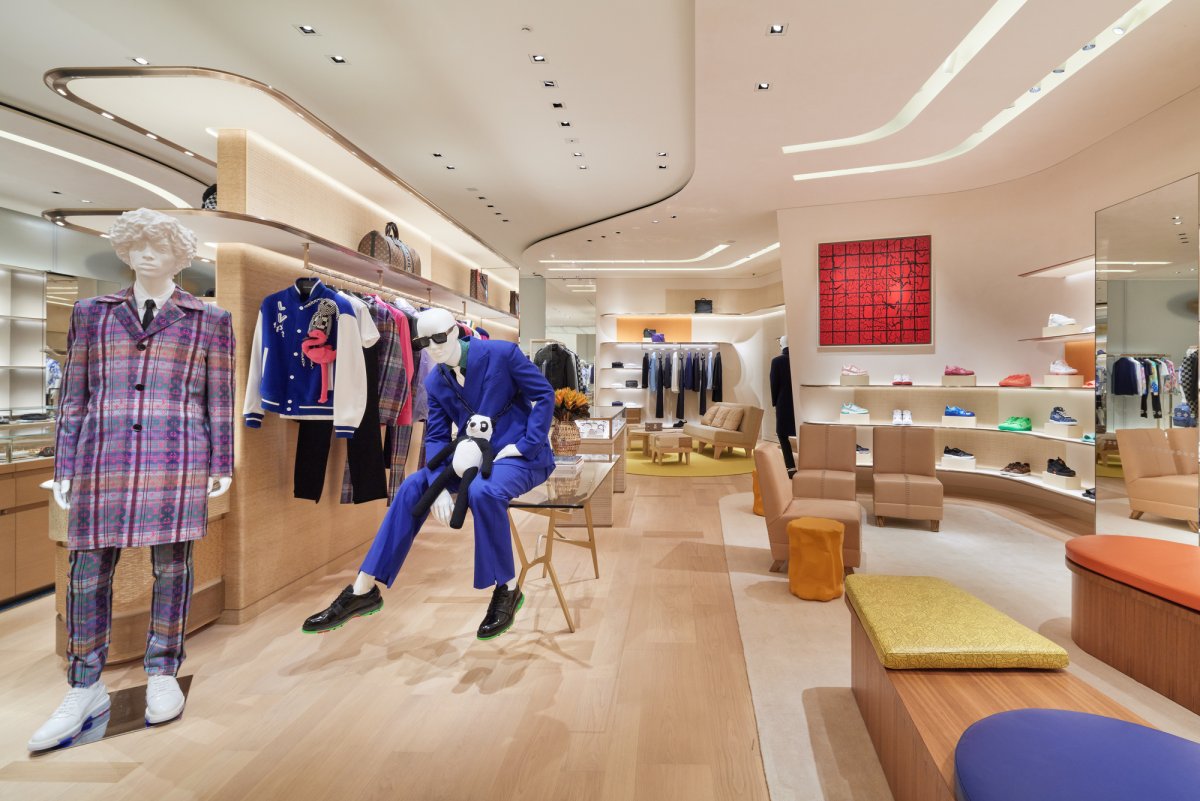 路易斯·威登（Louis Vuitton）日本银座纳米木（Ginza Namiki）店面翻新设计