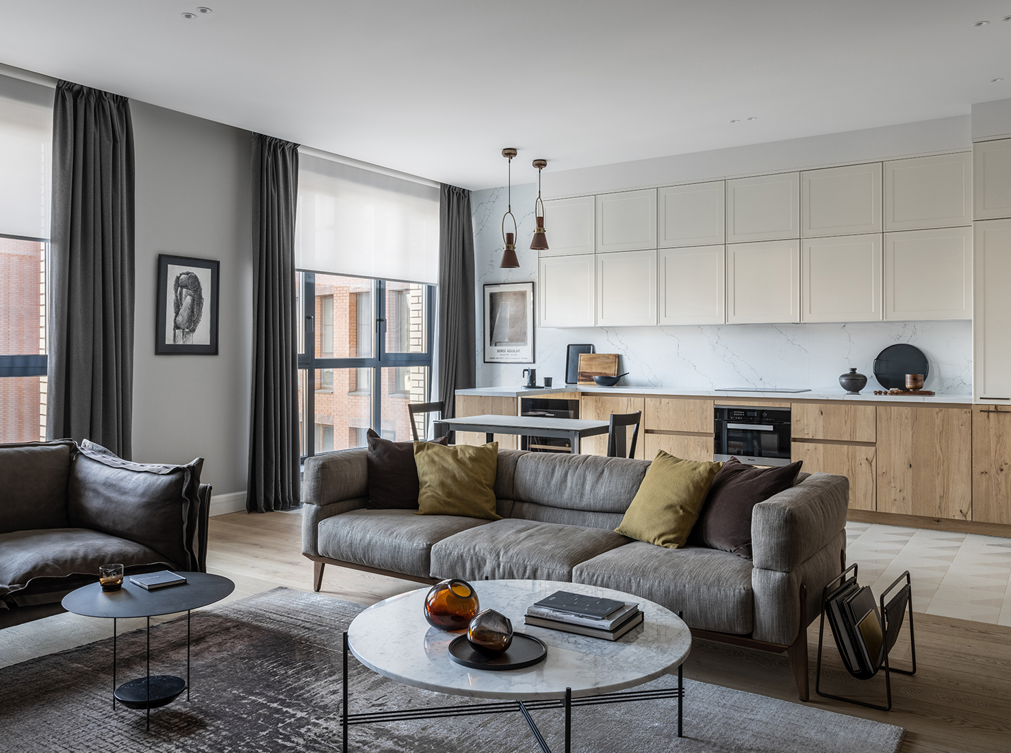 美式经典和意大利现代主义元素结合！145平轻奢舒适的公寓设计