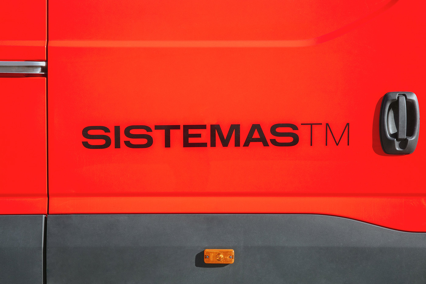 西班牙SISTEMAS TM品牌设计