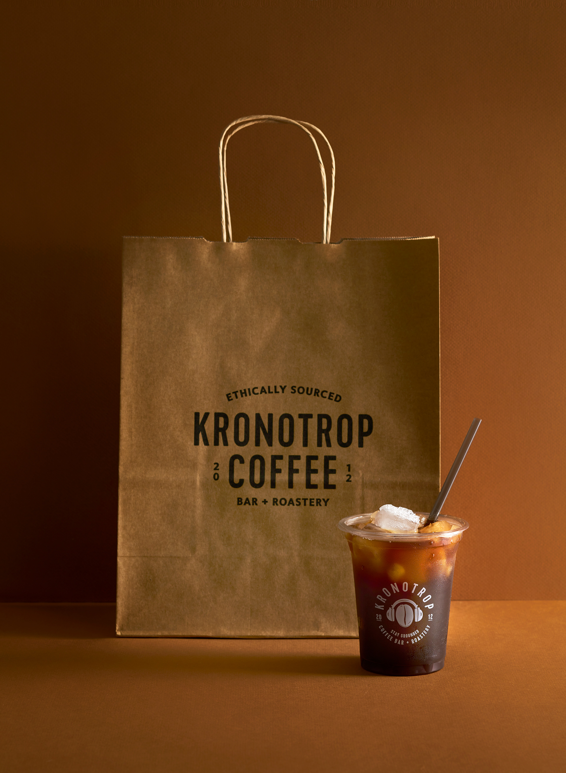 Kronotrop咖啡馆品牌VI设计