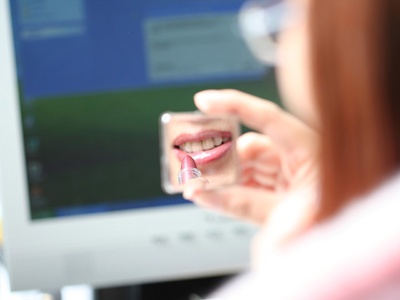 镜子和USB的关系