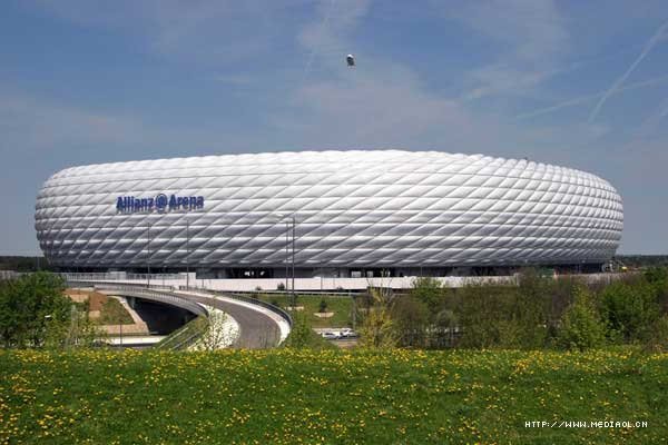 德国安联球场(Allianz Arena)设计欣赏