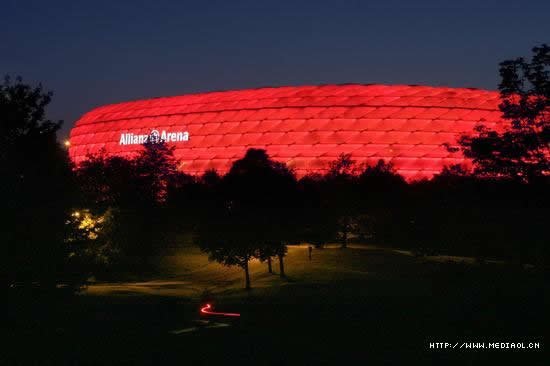 德国安联球场(Allianz Arena)设计欣赏