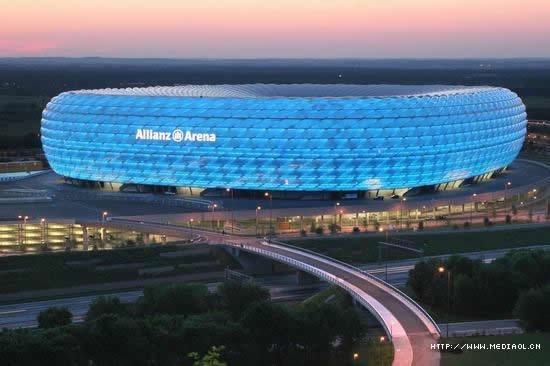 德国安联球场(Allianz Arena)设计欣赏