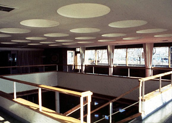 芬兰现代建筑大师阿尔瓦·阿尔托(Alvar Aalto)