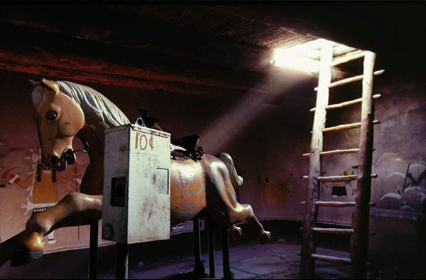 美国摄影家汤姆·钱柏斯(Tom Chambers)