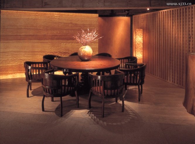 日本Patato餐厅室内设计