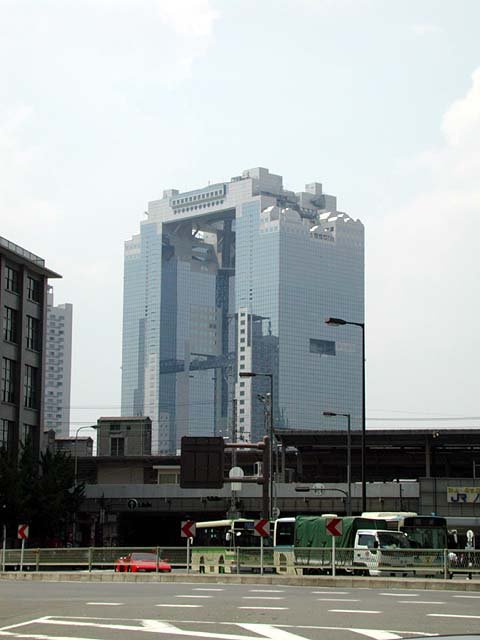 梅田天空之城(Umeda Sky Building)