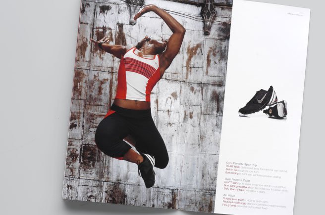 运动品牌Nike Women产品宣传画册设计