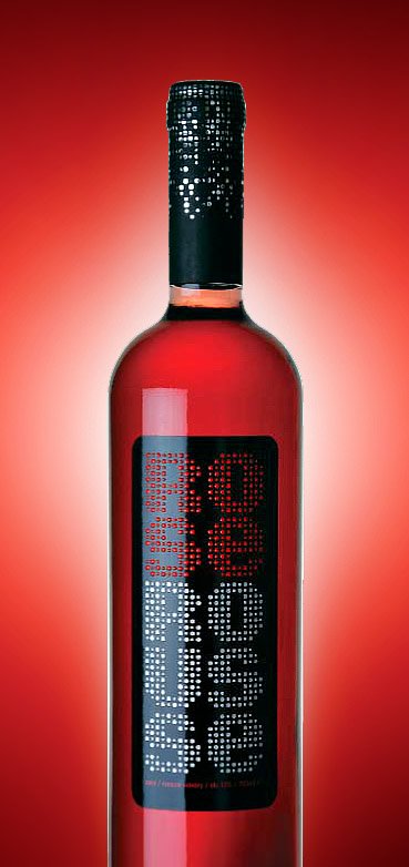 国外优秀红酒瓶贴标签设计