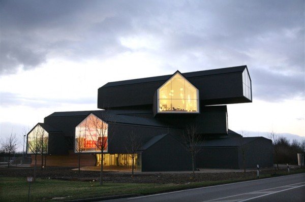 Herzog & de Meuron的积木游戏：VitraHaus立体展室