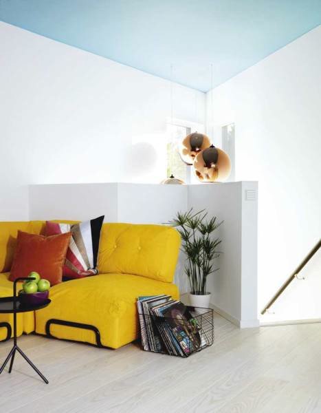 瑞典一套色彩丰富的家庭住宅设计