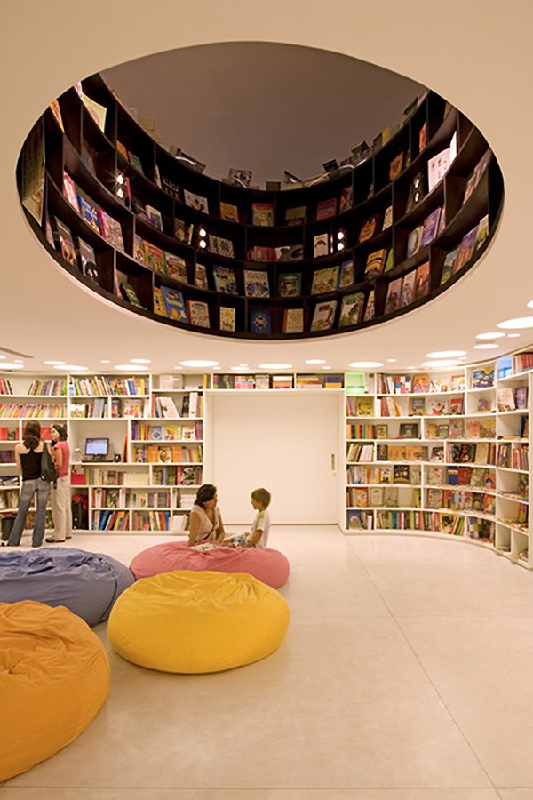 Livraria da Vila书店设计