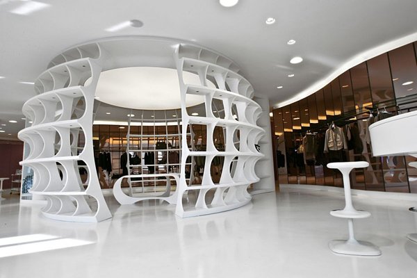 米兰ALV时装店室内设计