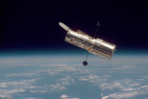 科技时代_哈勃太空望远镜简介(组图)