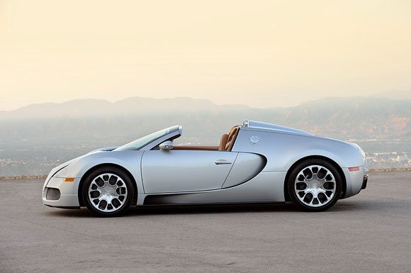 顶级超跑Bugatti Veyron 16.4 Grand Sport