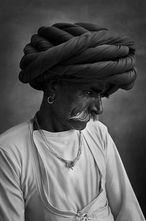 Laurent Auxietre黑白人物肖像摄影