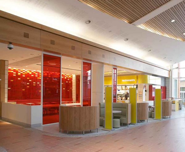 一个快餐店的新时代：麦当劳餐厅再设计