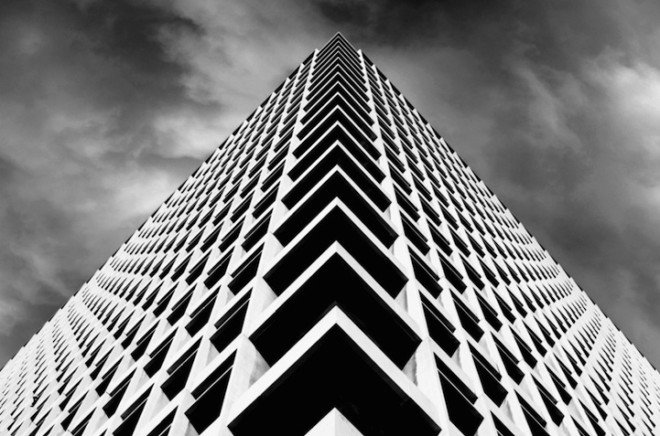 迷人的几何形状：Eugene Soloviev镜头下的洛杉矶