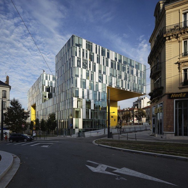 法国圣埃蒂安现代办公楼设计：Manuelle Gautrand作品