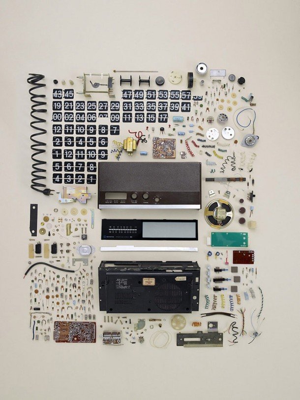 解构美学：艺术家Todd McLellan的产品拆解