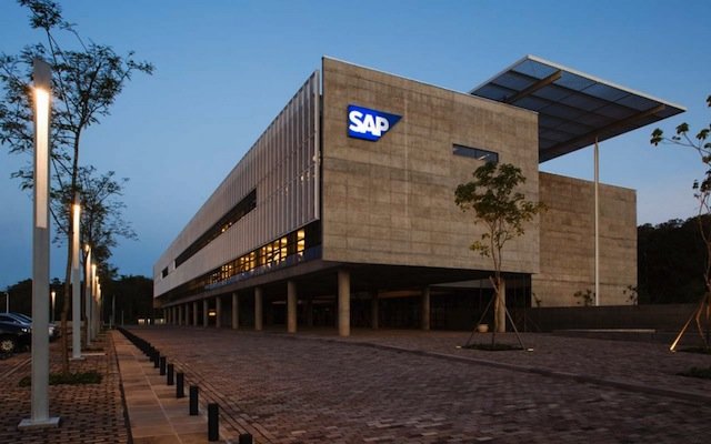 办公建筑设计：巴西SAP实验室大楼