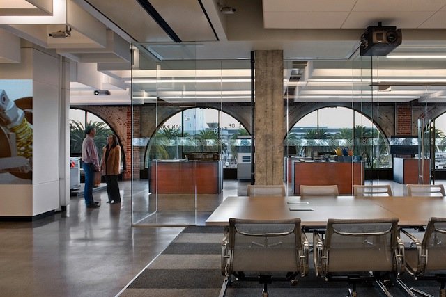 办公空间设计：Autodesk旧金山新办公室