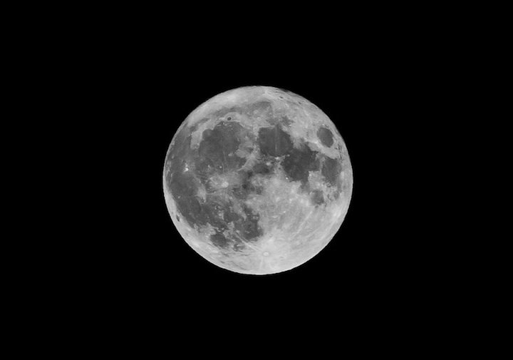 10张完美的超级月亮（Supermoon）摄影图片