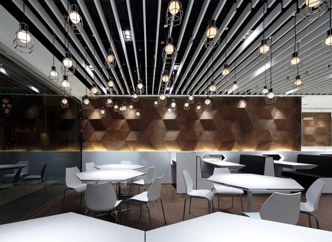 Danny Chan作品：大快活连锁餐厅设计