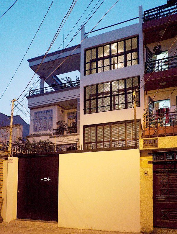 少即是多：越南“-=+”简约住宅设计