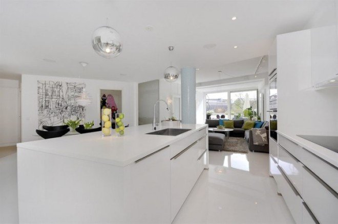 斯德哥尔摩144平米3居室纯白居住空间