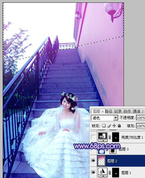 Photoshop调出楼梯婚片艳丽的蓝紫色