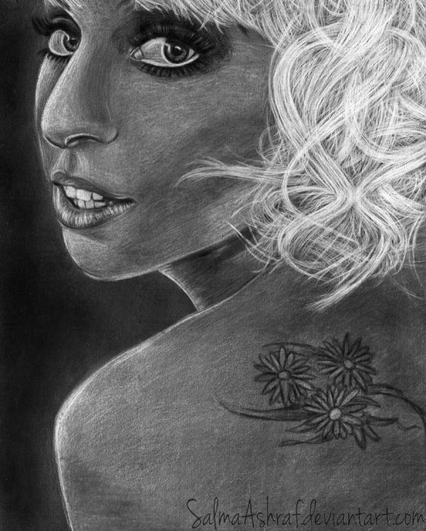 Salma Ashraf迷人的人像素描作品