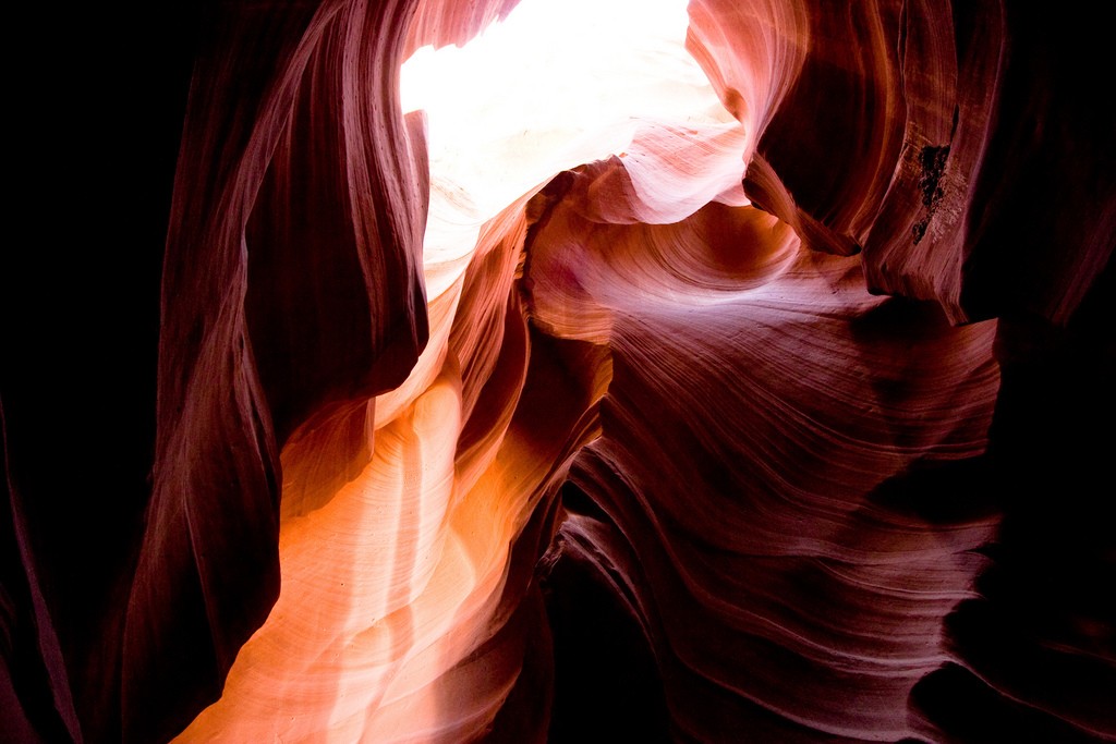 地质摄影：羚羊峡谷（Antelope Canyon)