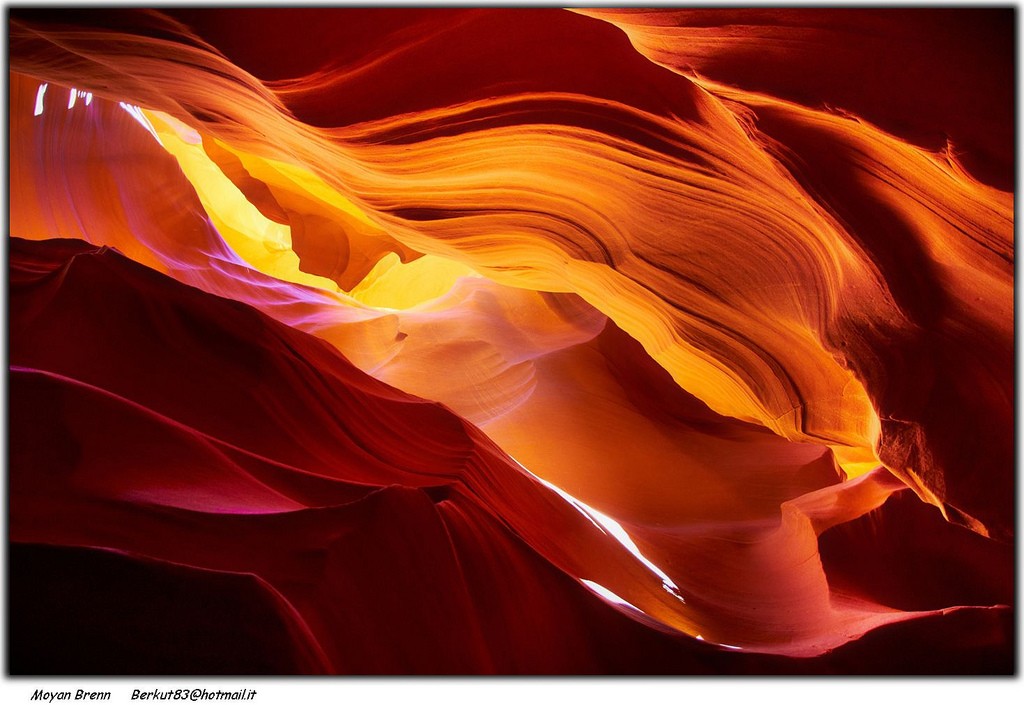 地质摄影：羚羊峡谷（Antelope Canyon)