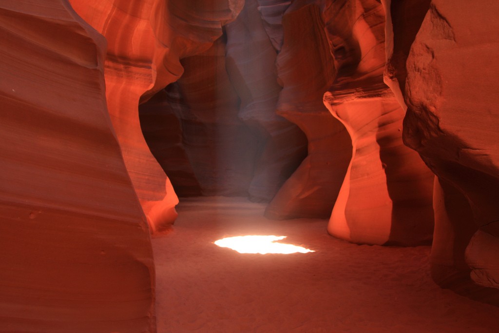 地质摄影：羚羊峡谷（Antelope Canyon)