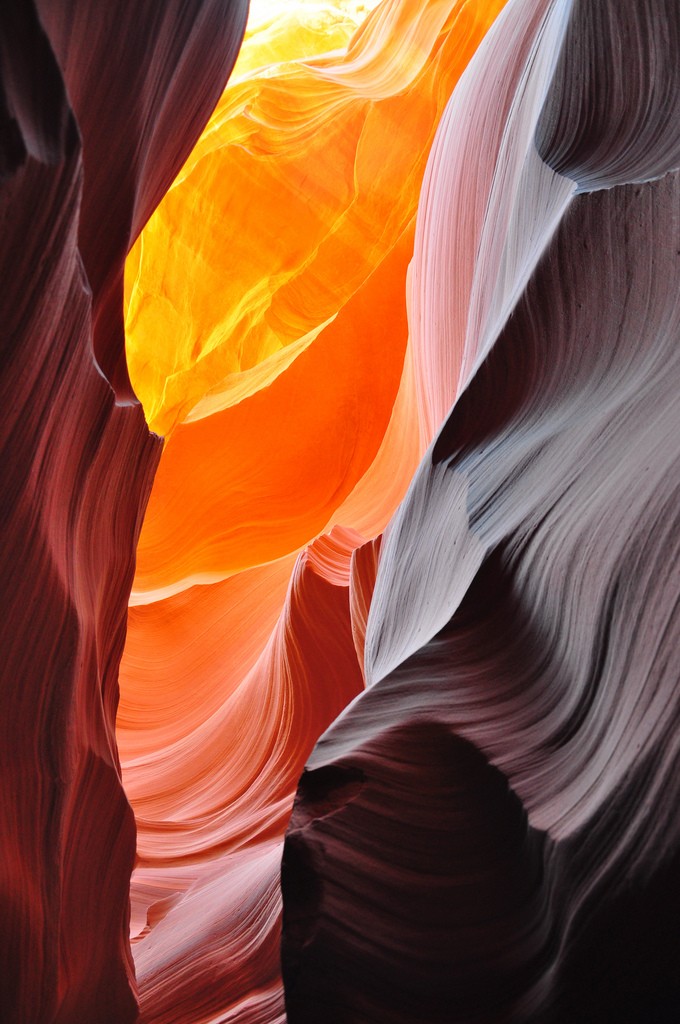 地质摄影：羚羊峡谷（Antelope Canyon)